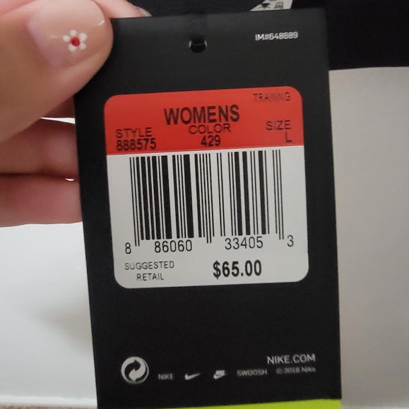 Nike sports bra - Picture 3 of 3